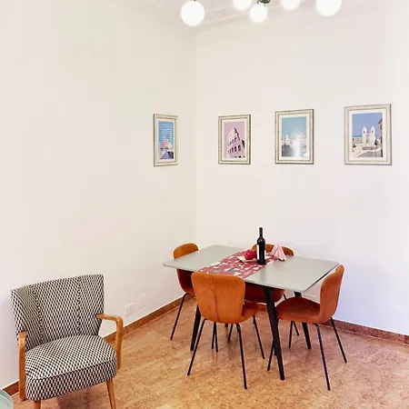 アパート Merulana 13 ローマ